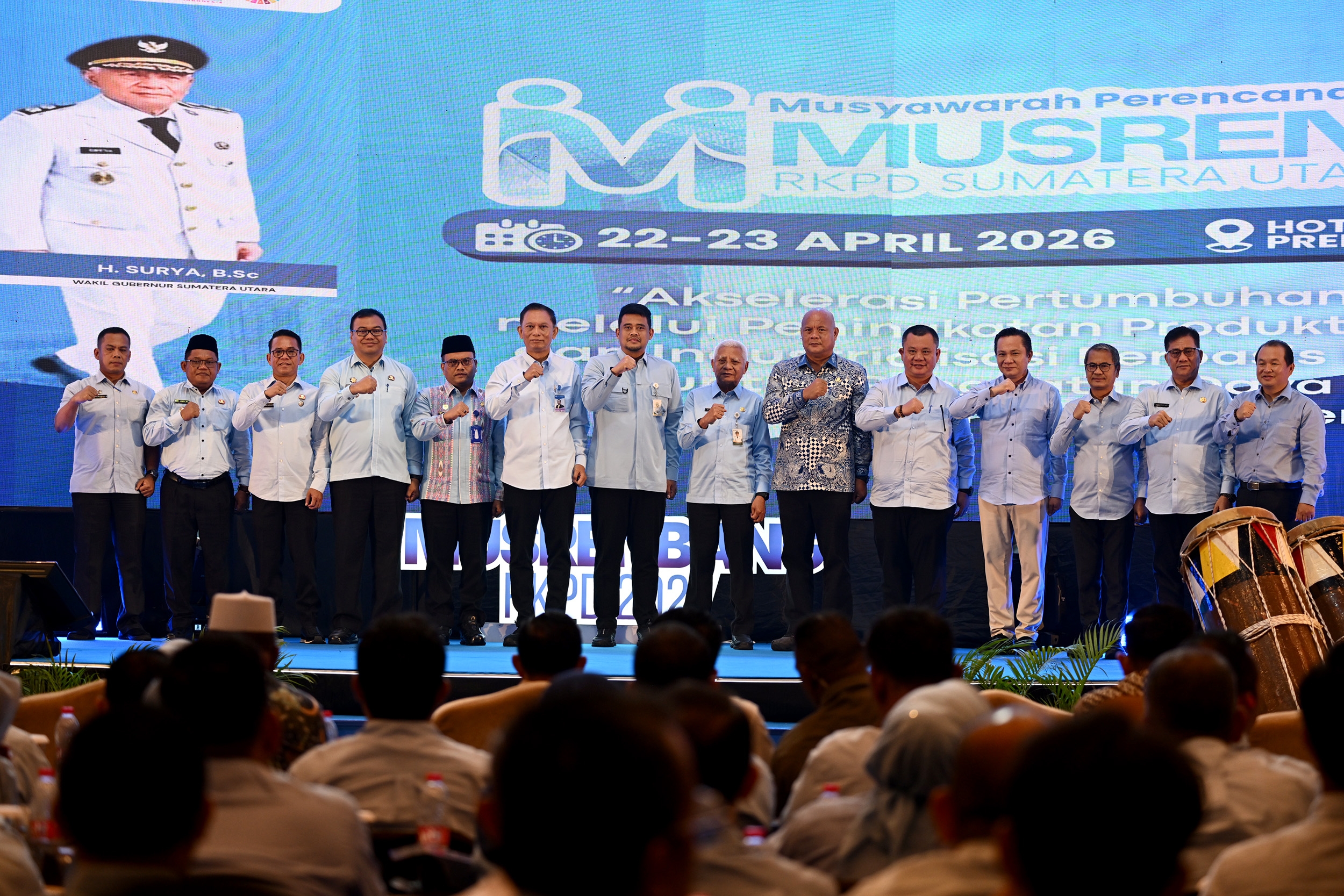 Gubernur Bobby Nasution Teken MoU Pengendalian Inflasi, Perkuat Sinergi Daerah Jaga Stabilitas Harga, Deempatbelas.com