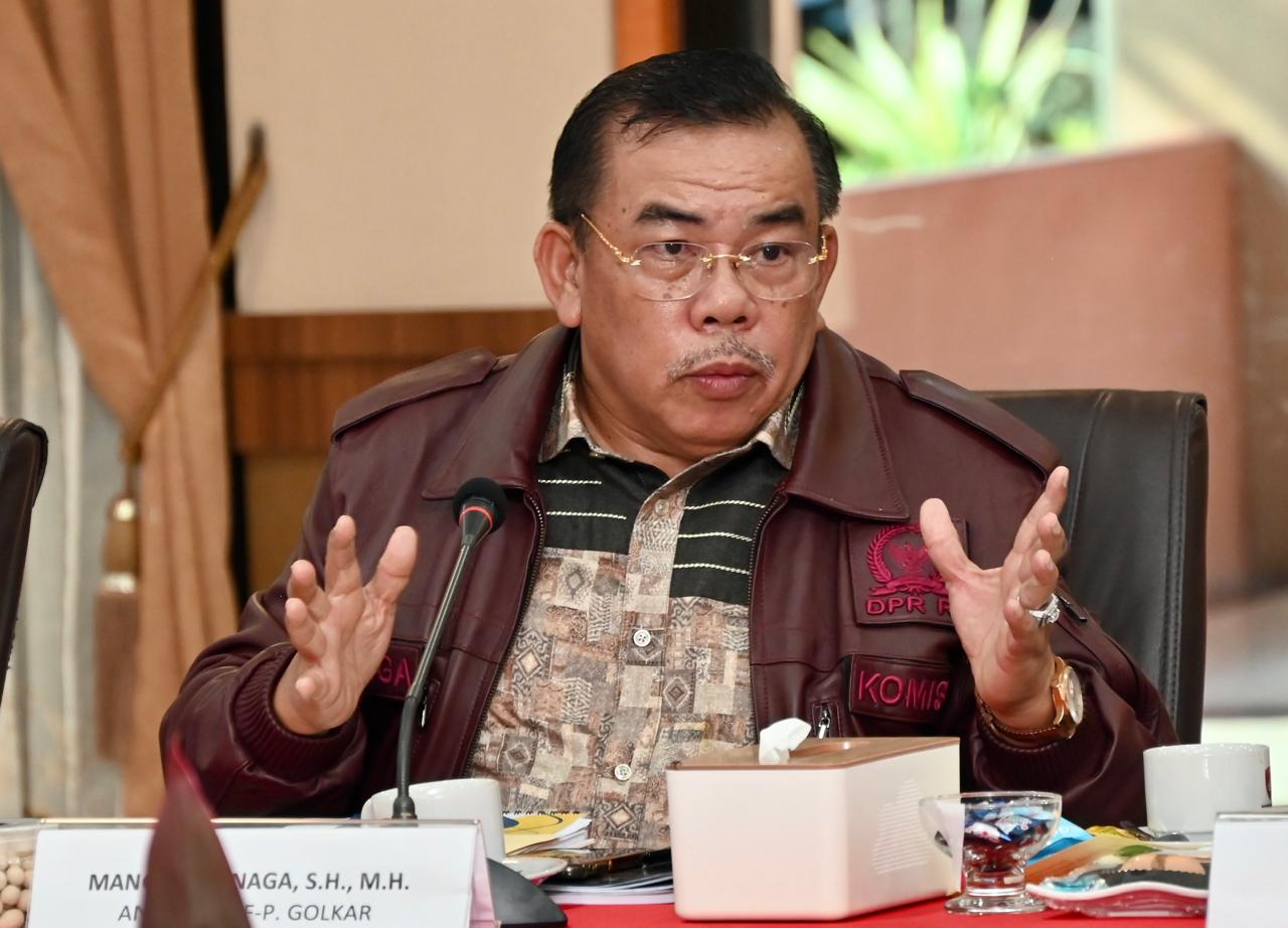 IMG-20260531-WA0062 Ada Nama Anggota DPR RI Mangihut Sinaga Muncul dalam Kasus LPEI? Jejak Alphard, Utang Puluhan Miliar, Jadi Perhatian Publik, Deempatbelas.com