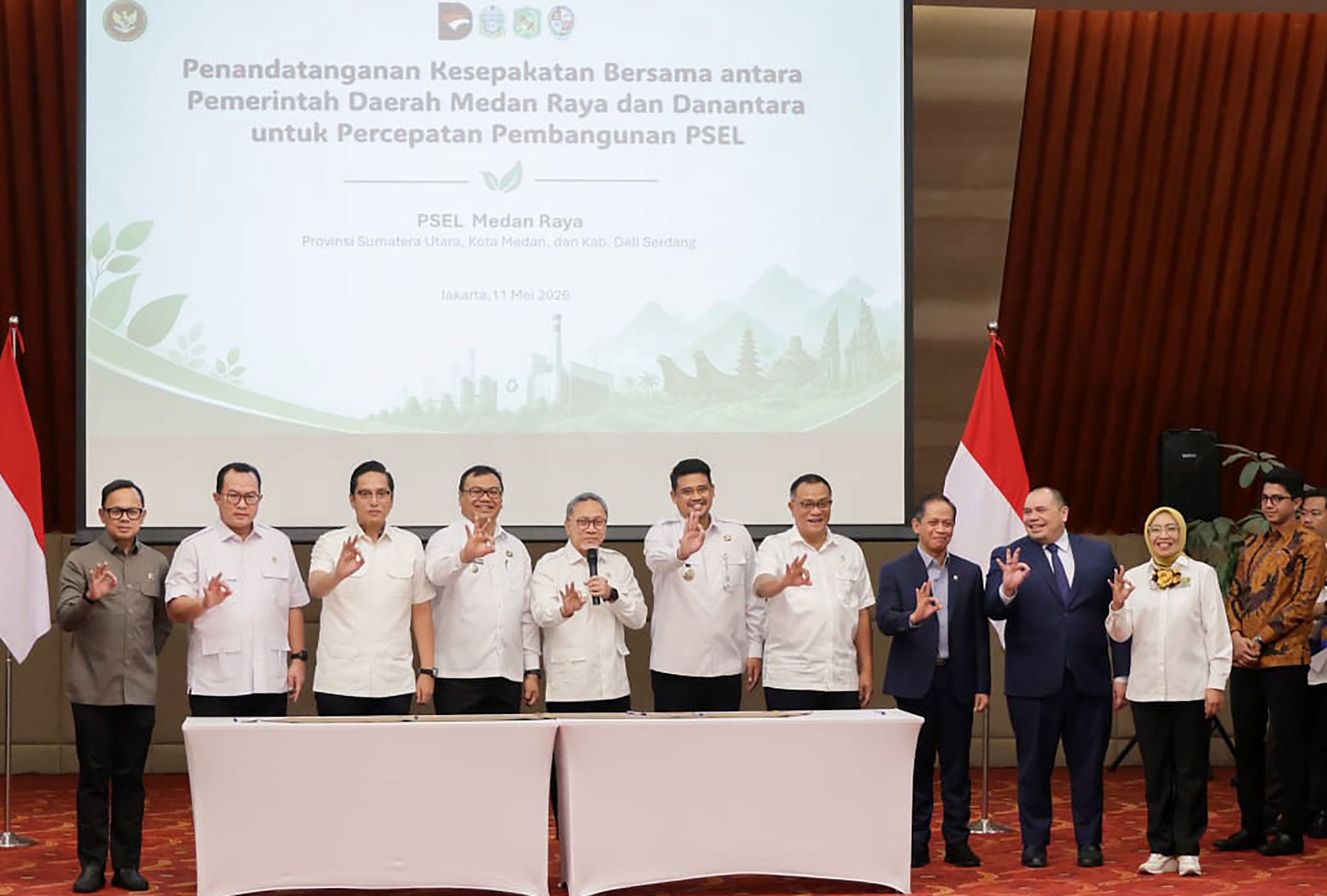 Gubernur Sumut Bobby Nasution Teken MoU PSEL dengan Danantara, Targetkan Medan Raya Bebas Sampah, Deempatbelas.com