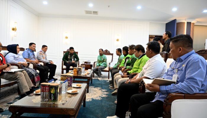 GUBERNUR BOBBY NASUTION SIAP JEMBATANI ASPIRASI OJOL KE DPR RI ASAL SUMUT