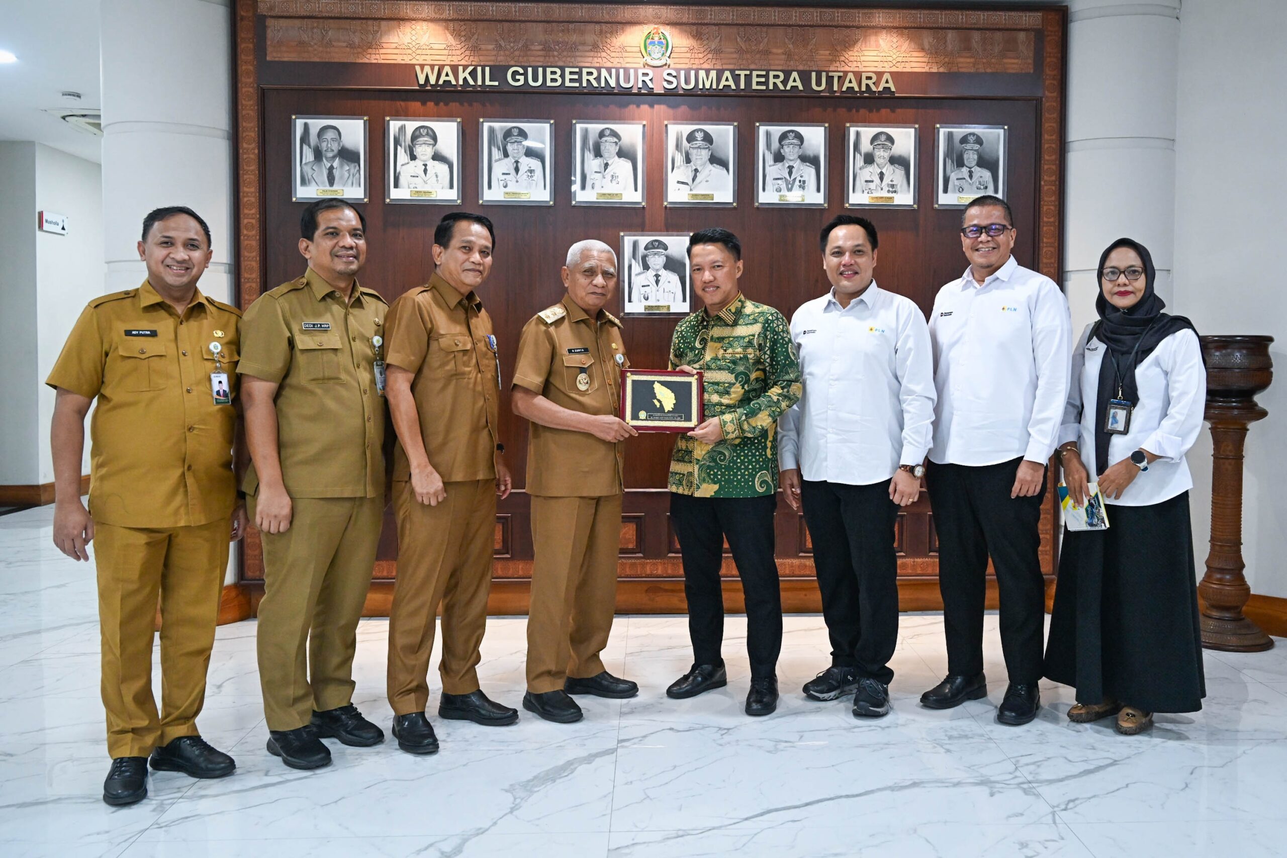 WAGUB SURYA DUKUNG PEMBANGUNAN 217 TOWER TRANSMISI PLN LANGKAT-MEDAN WAGUB SURYA DUKUNG PEMBANGUNAN 217 TOWER TRANSMISI PLN LANGKAT-MEDAN