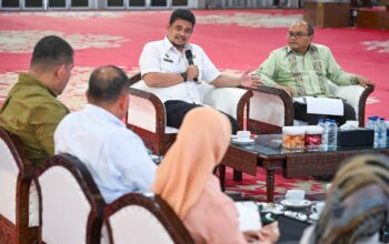 GUBERNUR SUMUT TERIMA AUDIENSI WALIKOTA PADANGSIDIMPUAN, PERKUAT SINERGI PEMBANGUNAN DAN INFRASTRUKTUR DAERAH