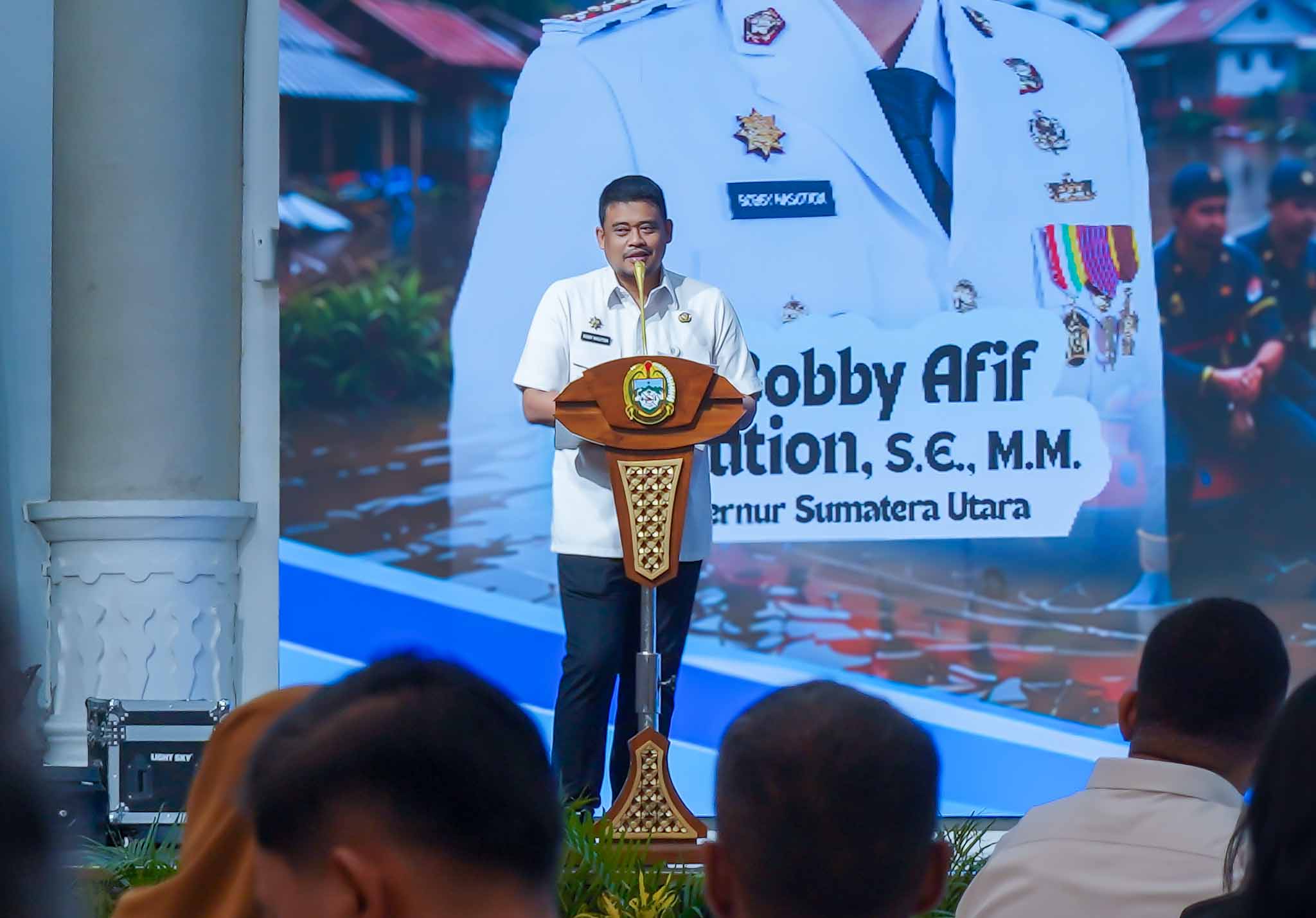RUGIKAN MASYARAKAT, GUBSU BOBBY MINTA PERTAMINA BERESKAN PERSOALAN DISTRIBUSI BBM DALAM DUA HARI RUGIKAN MASYARAKAT, GUBSU BOBBY MINTA PERTAMINA BERESKAN PERSOALAN DISTRIBUSI BBM DALAM DUA HARI