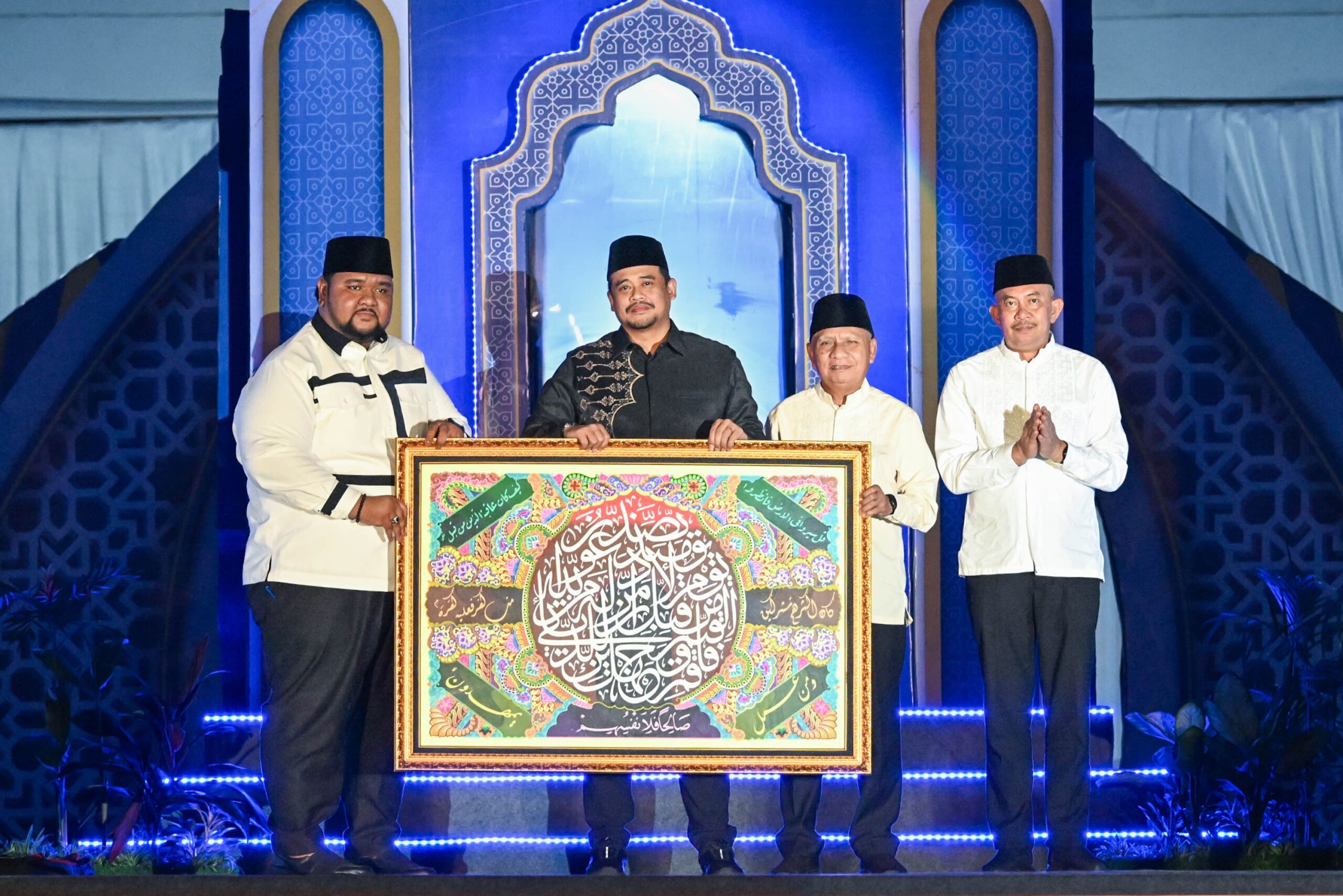 TUTUP MTQ KE-40 SUMUT, BOBBY NASUTION TEKANKAN IMPLEMENTASI NILAI ALQURAN DALAM KEHIDUPAN TUTUP MTQ KE-40 SUMUT, BOBBY NASUTION TEKANKAN IMPLEMENTASI NILAI ALQURAN DALAM KEHIDUPAN