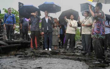 BOBBY NASUTION REVITALISASI SITUS MEGALITIK TETEGEWO, DORONG WARISAN SEJARAH NIAS JADI DESTINASI WISATA DUNIA BOBBY NASUTION REVITALISASI SITUS MEGALITIK TETEGEWO, DORONG WARISAN SEJARAH NIAS JADI DESTINASI WISATA DUNIA