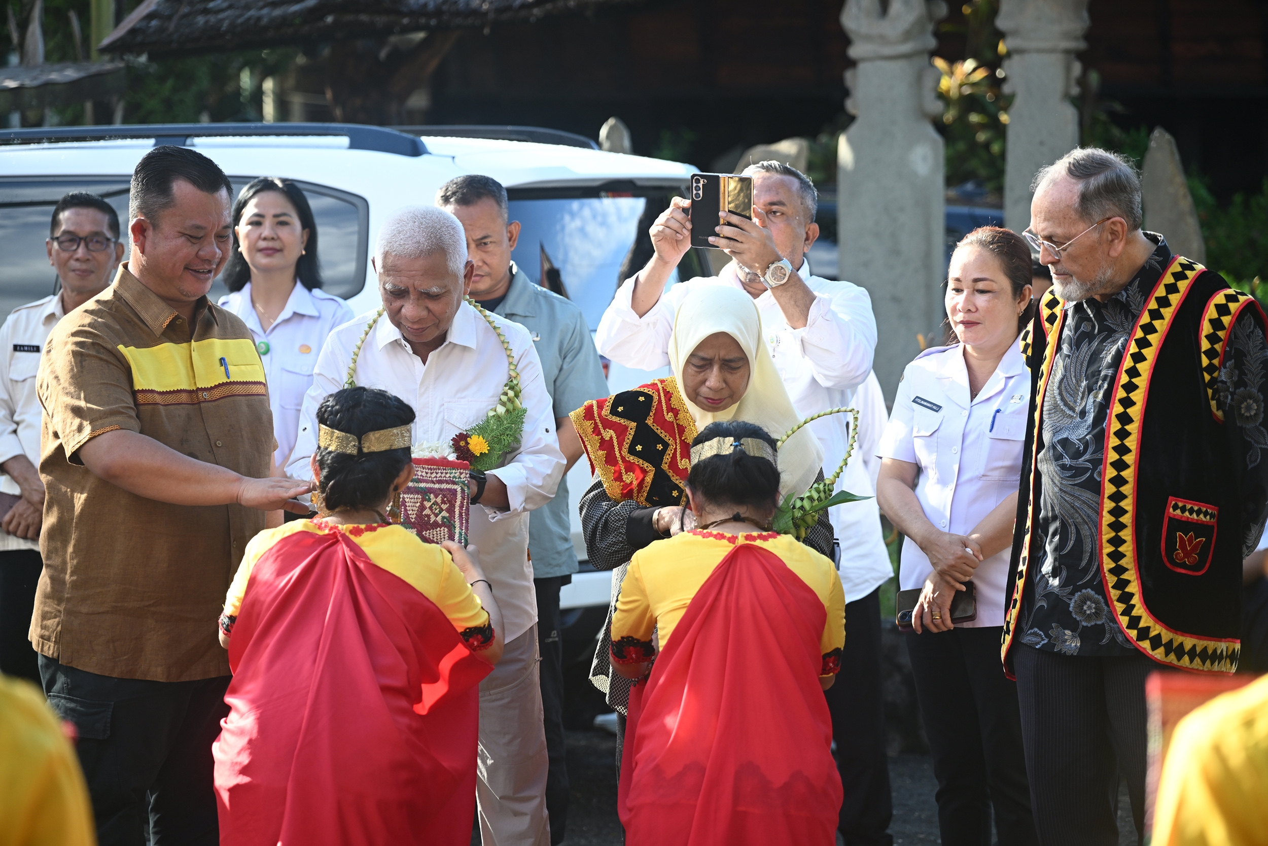 WAGUB SURYA INGIN MUSEUM PUSAKA NIAS MENJADI DESTINASI WISATA SEJARAH KELAS DUNIA WAGUB SURYA INGIN MUSEUM PUSAKA NIAS MENJADI DESTINASI WISATA SEJARAH KELAS DUNIA