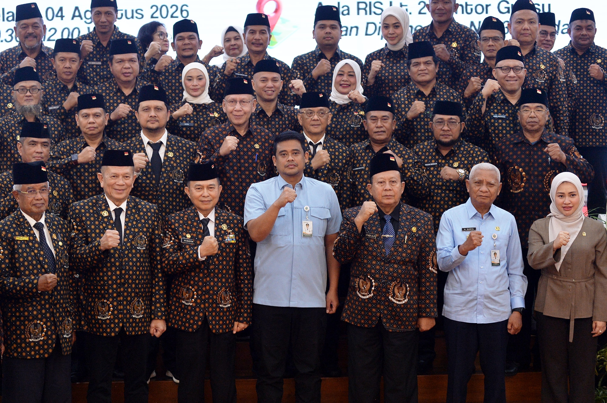 PELANTIKAN DHD 45 SUMUT, BOBBY NASUTION AJAK GENERASI MUDA GELORAKAN SEMANGAT JUANG '45 PELANTIKAN DHD 45 SUMUT, BOBBY NASUTION AJAK GENERASI MUDA GELORAKAN SEMANGAT JUANG '45