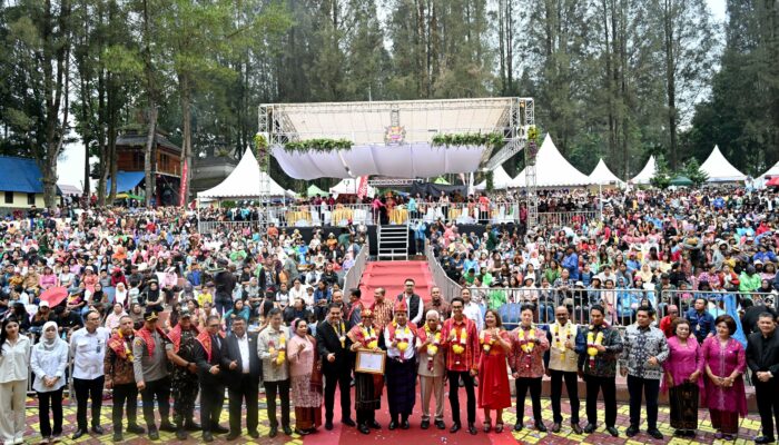 PEMPROV SUMUT DORONG FESTIVAL BUNGA DAN BUAH KARO JADI EVENT INTERNASIONAL