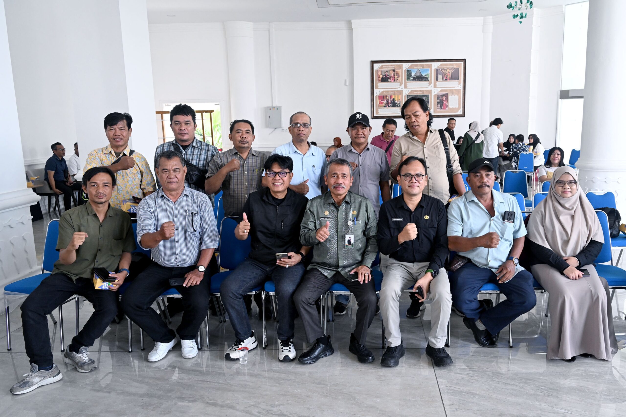 MERIAHKAN HUT KE-81 REPUBLIK INDONESIA, PEMPROV SUMUT AJAK WARGA KIBARKAN MERAH PUTIH MULAI 1 AGUSTUS MERIAHKAN HUT KE-81 REPUBLIK INDONESIA, PEMPROV SUMUT AJAK WARGA KIBARKAN MERAH PUTIH MULAI 1 AGUSTUS
