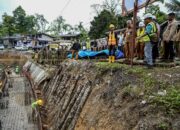 KEMBALI BERKANTOR DI KEPULAUAN NIAS, WAGUB SURYA PASTIKAN PEMBANGUNAN PEMPROV SUMUT BERJALAN SESUAI RENCANA
