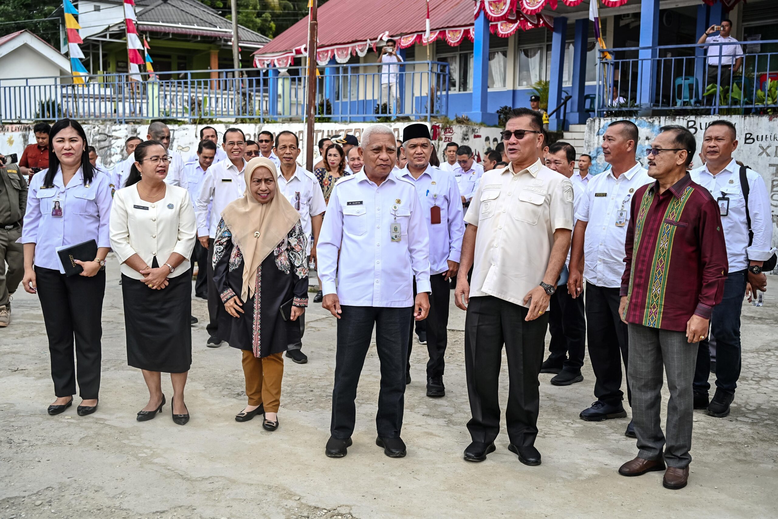 WAGUB SURYA UNGKAP ALASAN KEPULAUAN NIAS JADI PRIORITAS PROGRAM BERSEKOLAH GRATIS