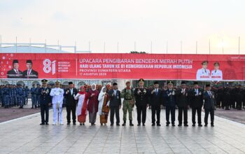 PIMPIN UPACARA PENURUNAN BENDERA, WAGUB SURYA GAUNGKAN SEMANGAT KOLABORASI UNTUK PERCEPAT PEMBANGUNAN SUMUT