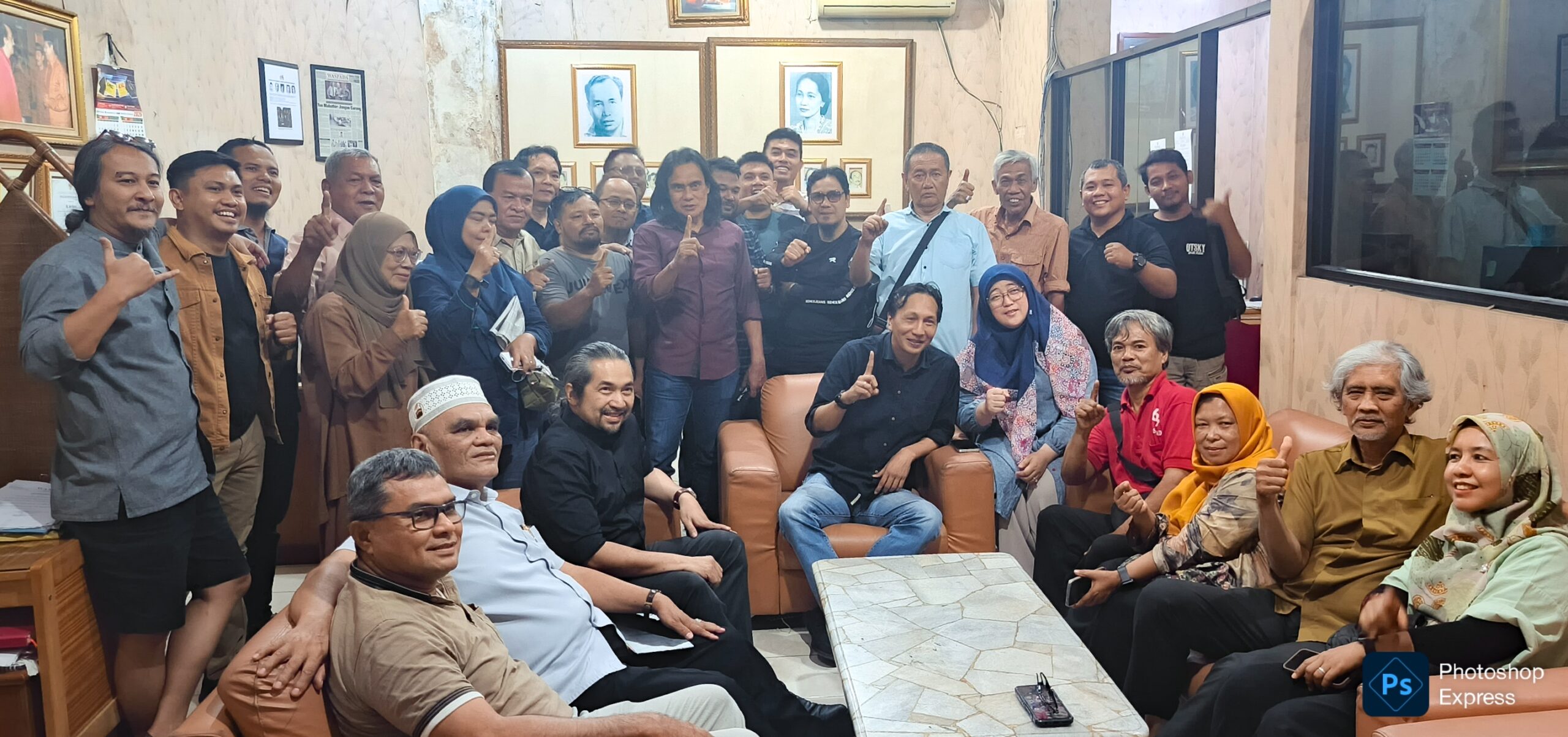 AUSTIN TUMENGKOL DEKLARASI MAJU CALON KETUA PWI SUMUT 2026 AUSTIN TUMENGKOL DEKLARASI MAJU CALON KETUA PWI SUMUT 2026