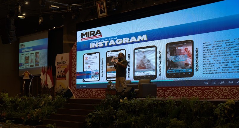 MUHRI FAUZI HAFIZ : BIMTEK GERINDRA SUMUT TEKANKAN PERAN MEDIA SOSIAL, KADER DIMINTA AKTIF PUBLIKASIKAN SETIAP KEGIATAN MUHRI FAUZI HAFIZ : BIMTEK GERINDRA SUMUT TEKANKAN PERAN MEDIA SOSIAL, KADER DIMINTA AKTIF PUBLIKASIKAN SETIAP KEGIATAN