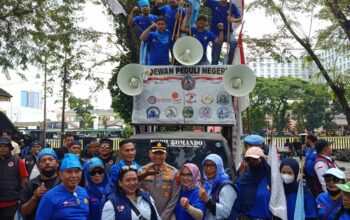 KAPOLRESTABES MEDAN PIMPIN PENGAMANAN AKSI KSPSI AGN, SIKAP HUMANIS POLRI TUAI APRESIASI KAPOLRESTABES MEDAN PIMPIN PENGAMANAN AKSI KSPSI AGN, SIKAP HUMANIS POLRI TUAI APRESIASI