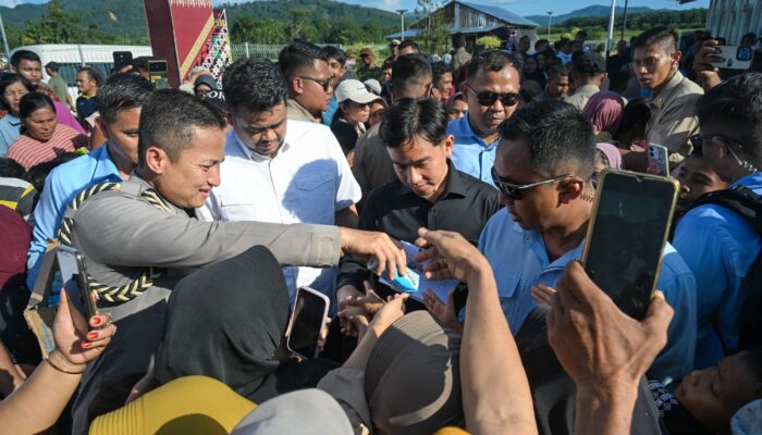 KUNJUNGI HUNTARA TAPSEL, WAPRES GIBRAN DAN GUBERNUR BOBBY PASTIKAN HUNTAP SEGERA DIBANGUN