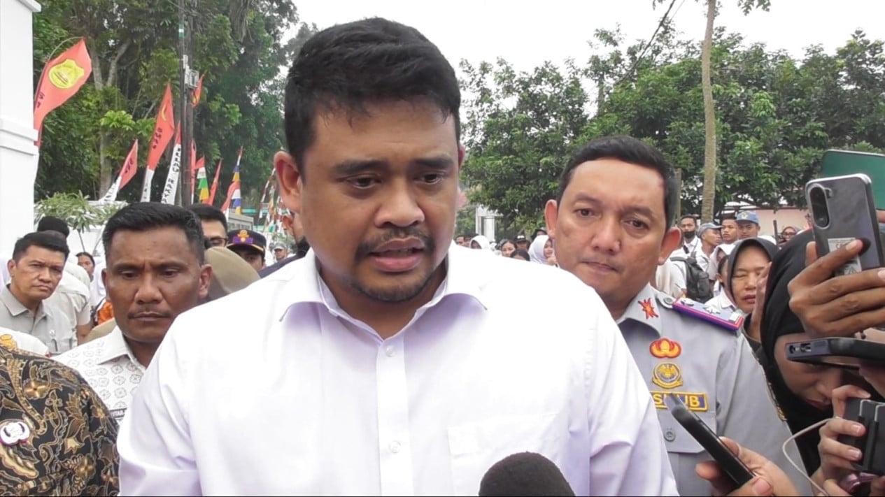 GUBSU BOBBY NASUTION BAKAL MODIFIKASI CUACA UNTUK KURANGI ASAP DI SUMUT GUBSU BOBBY NASUTION BAKAL MODIFIKASI CUACA UNTUK KURANGI ASAP DI SUMUT