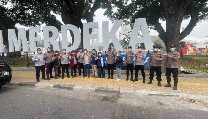 DPN, ORI, DAN GPIM SUMUT BAGIKAN MASKER KEPADA MASYARAKAT DI PUSAT KOTA MEDAN