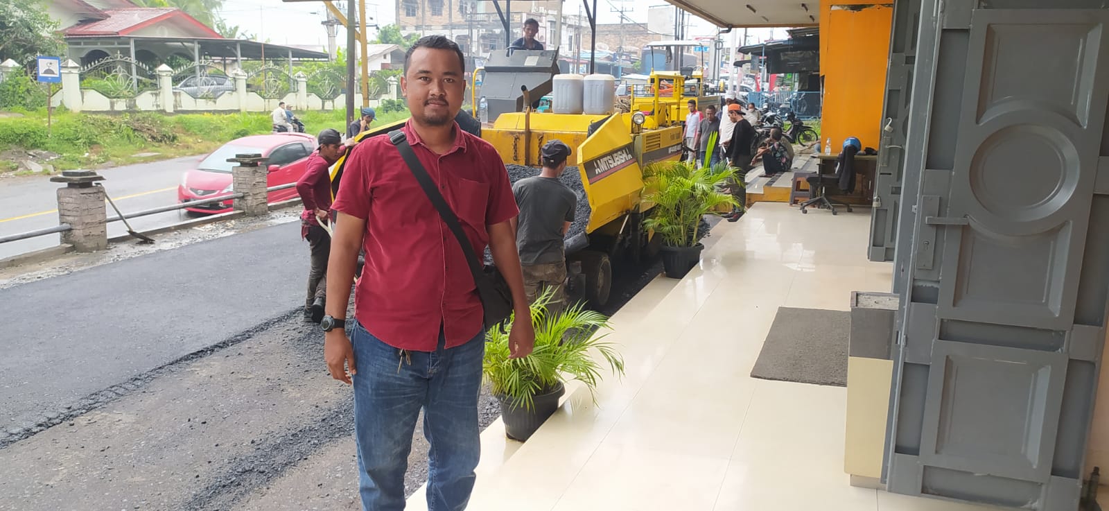 INFRASTRUKTUR IBU KOTA BATU BARA BERBENAH, TOKOH PEMUDA APRESIASI KEPEMIMPINAN BUPATI BAHARUDDIN SIAGIAN INFRASTRUKTUR IBU KOTA BATU BARA BERBENAH, TOKOH PEMUDA APRESIASI KEPEMIMPINAN BUPATI BAHARUDDIN SIAGIAN