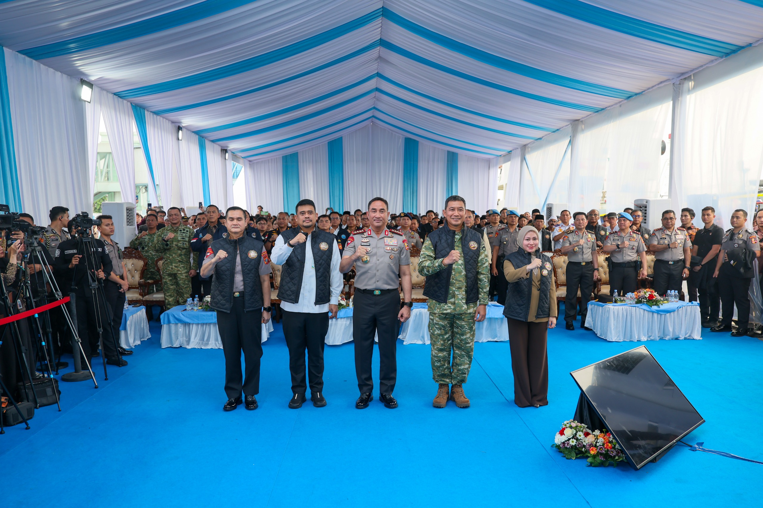 TAK HANYA KAPOLRI, KEBIJAKAN GUBSU BOBBY JUGA DIAPRESIASI ANGGOTA DPR RI