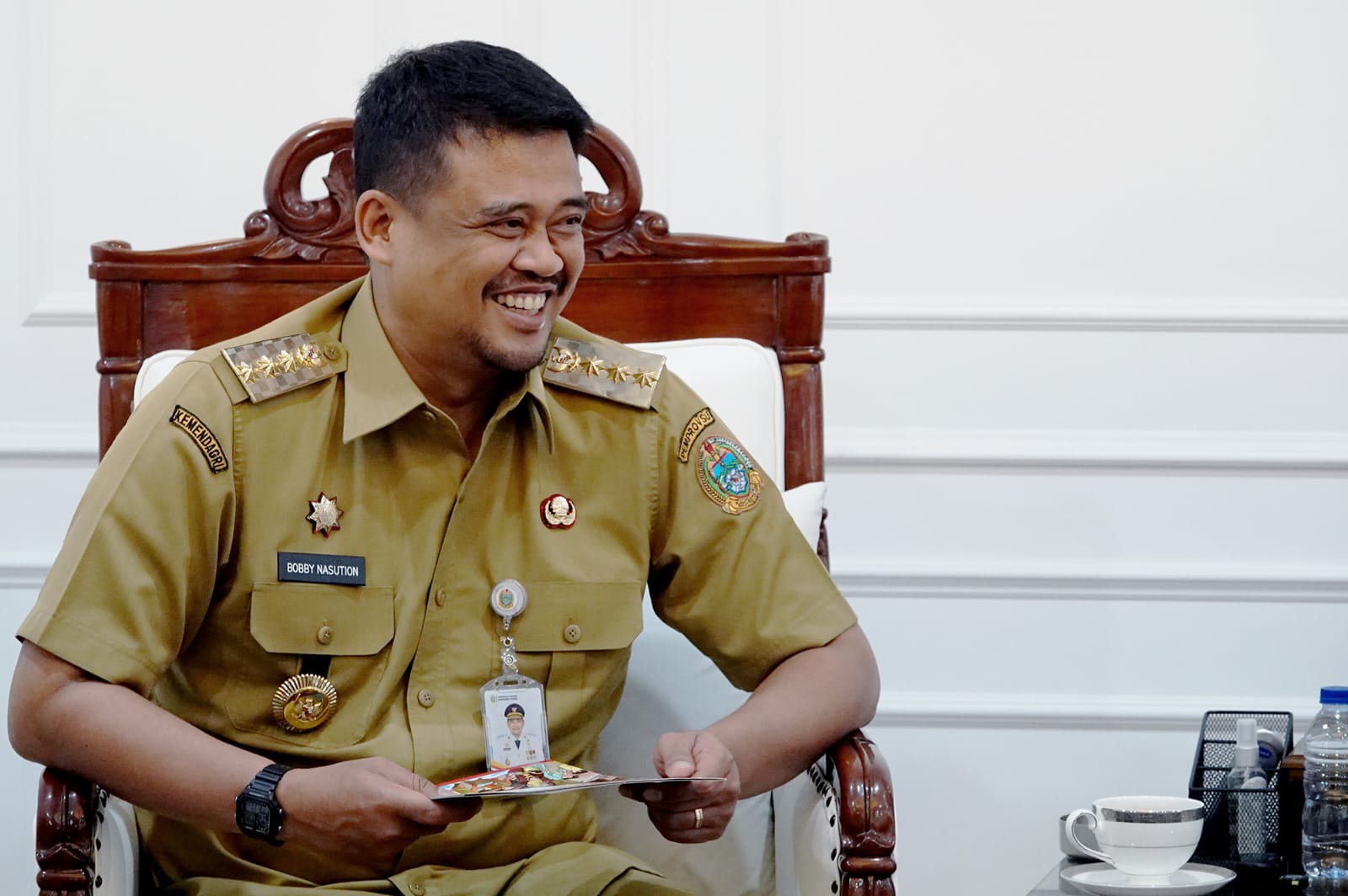 TAK HANYA TERBITKAN SURAT EDARAN LARANGAN VAPE, GUBSU BOBBY INSTRUKSIKAN SATPOL PP BANTU PEMBERANTASAN NARKOBA