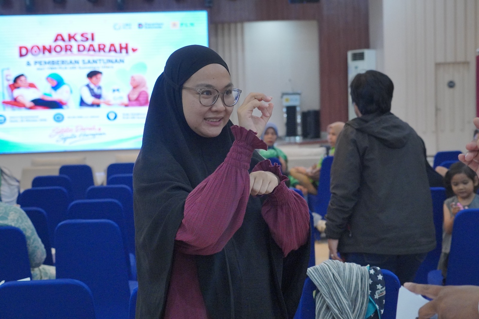 SETETES DARAH, SEBINGKIS HARAPAN: PLN SUMUT BERBAGI KEPEDULIAN PADA HLN KE-81