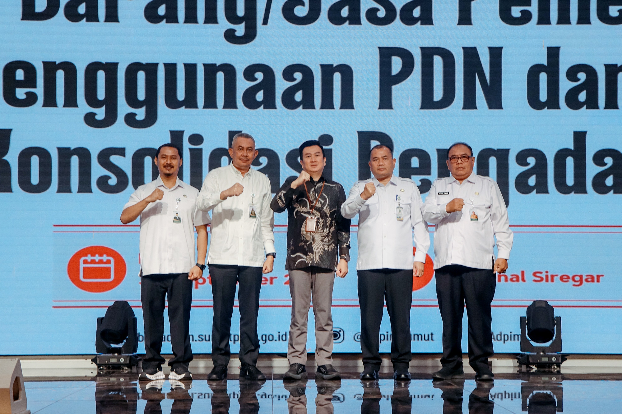 PJ SEKDAPROV SUMUT AJAK PEMDA TINGKATKAN PENGGUNAAN PRODUK LOKAL DAN UMK-K PJ SEKDAPROV SUMUT AJAK PEMDA TINGKATKAN PENGGUNAAN PRODUK LOKAL DAN UMK-K