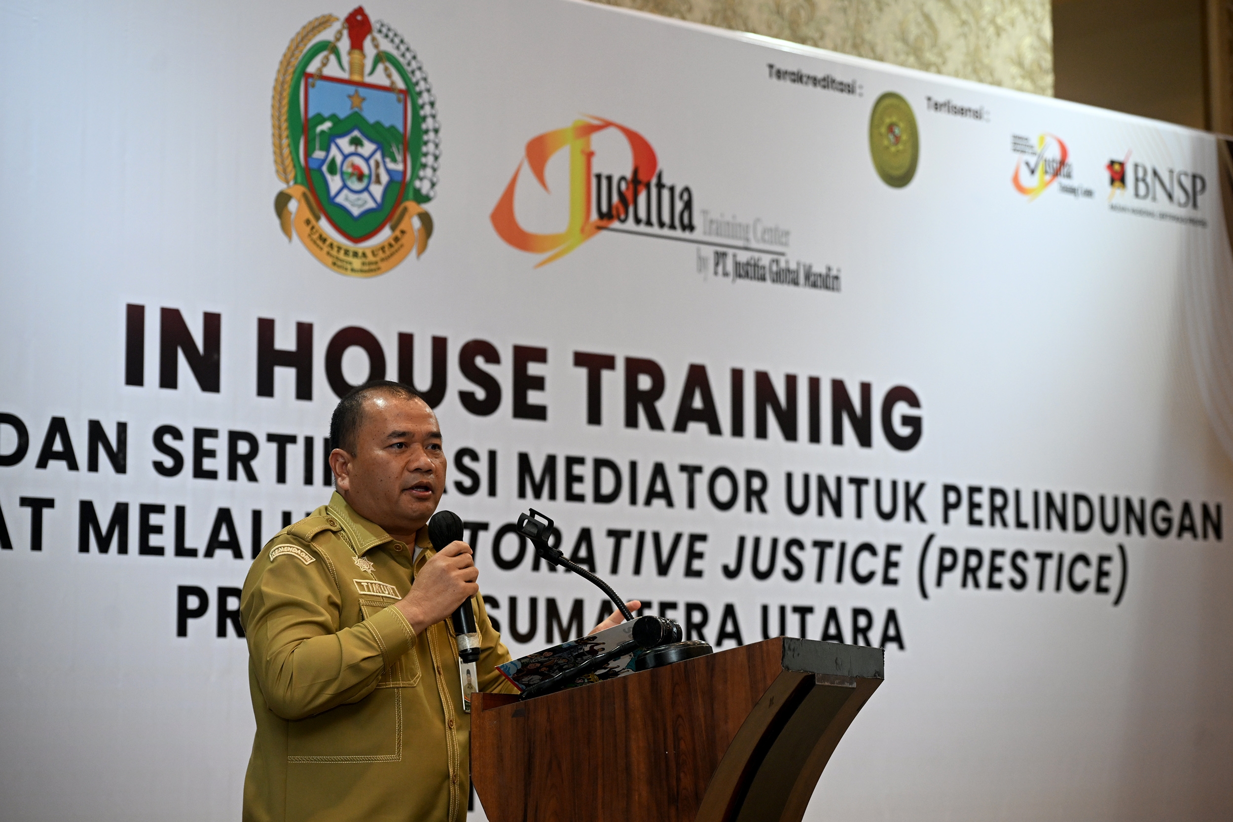 PEMPROV SUMUT PERKUAT PELAYANAN HUKUM HINGGA DESA, TINGKATKAN KAPASITAS PARALEGAL PEMPROV SUMUT PERKUAT PELAYANAN HUKUM HINGGA DESA, TINGKATKAN KAPASITAS PARALEGAL