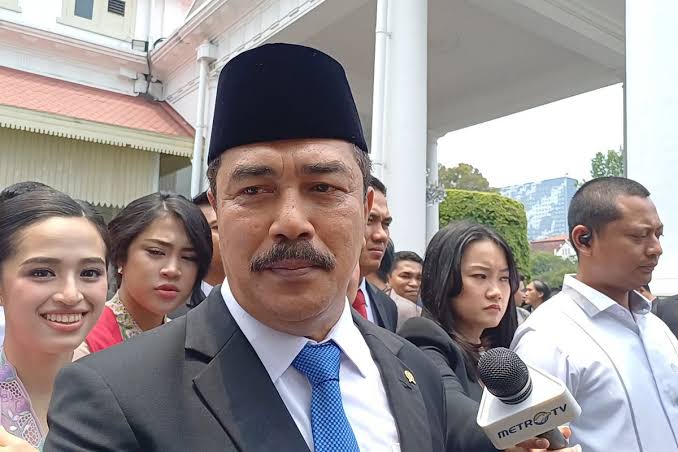 KODE “RAMA” MUNCUL DALAM DAKWAAN SILMY KARIM, MENTERI AGUS DISEBUT DIJATAH RP40 JUTA SEPEKAN KODE “RAMA” MUNCUL DALAM DAKWAAN SILMY KARIM, MENTERI AGUS DISEBUT DIJATAH RP40 JUTA SEPEKAN